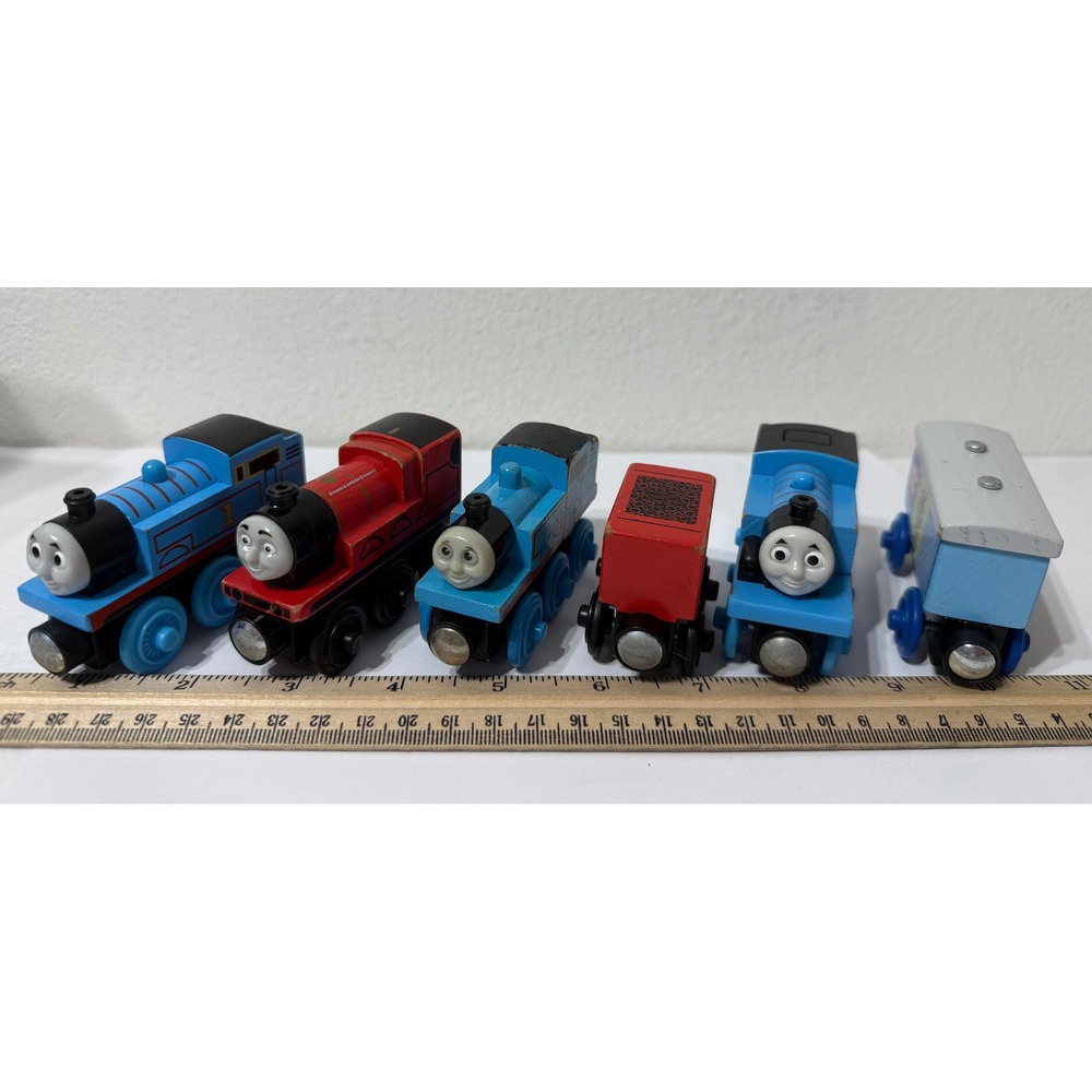 Thomas & Friends Wooden Railway LOT James Talking Thomas Day Out 2017 Coach 6pc